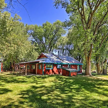 Quiet Durango Farmhouse With Beautiful Yard And Gazebo Exterior photo